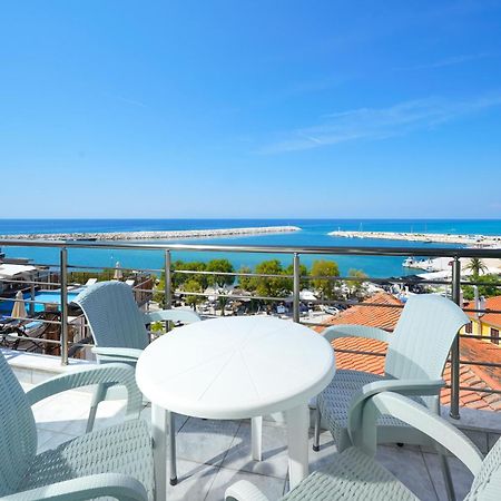 Hotel Papageorgiou Лименария Екстериор снимка