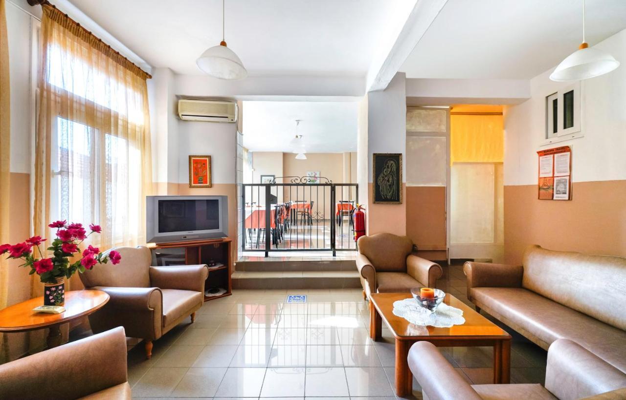 Hotel Papageorgiou Лименария Екстериор снимка